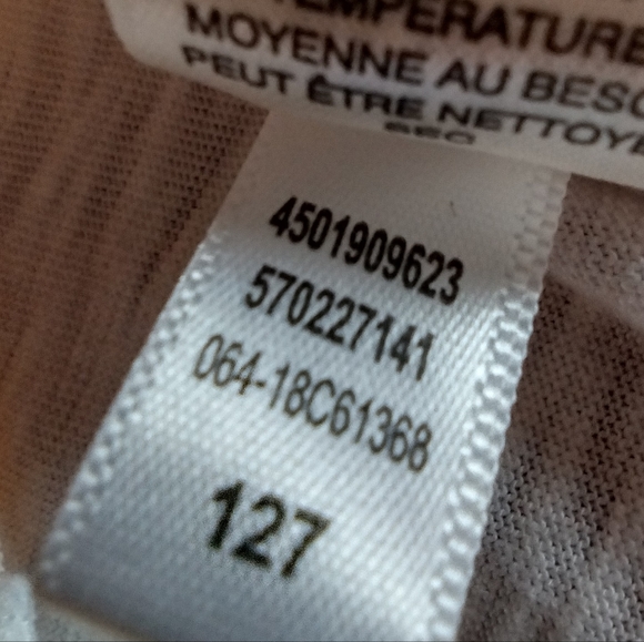 ZENERGY BY CHICO'S SEQUIN SHORT SLEEVE SHIRT SIZE 1 (M) - Picture 7 of 8